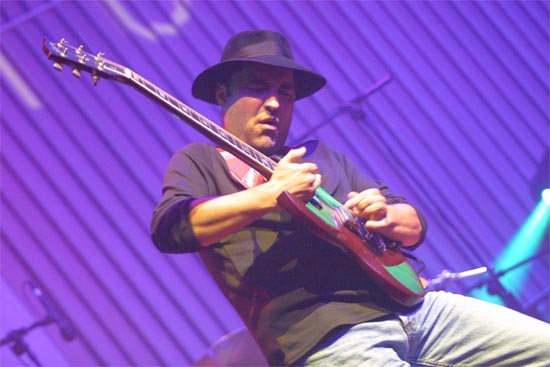 V&iacute;ctor Aneiros