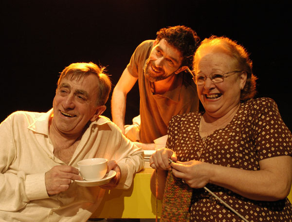 A Factor&iacute;a Teatro: O t&iacute;o Vania
