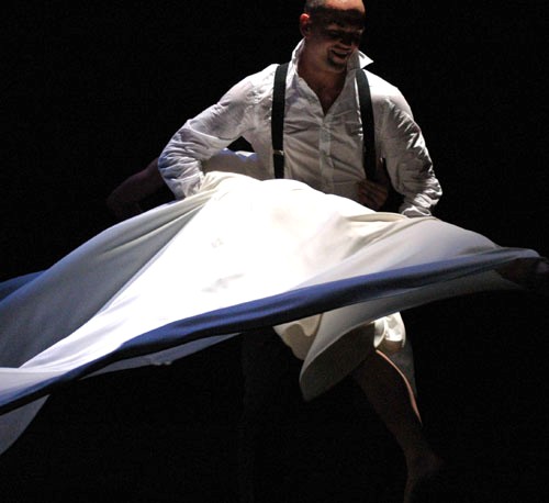10&10 Danza: Hebras de mujer