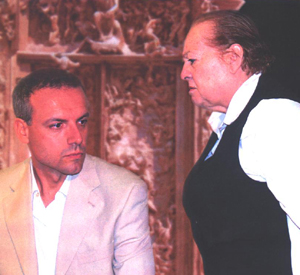 Andr&oacute;mena Teatro: A porta pechada