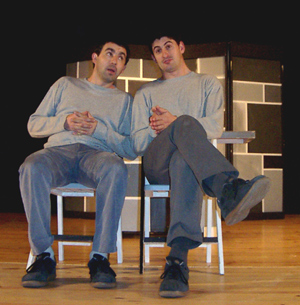 Tal&iacute;a Teatro: Bicos con lingua