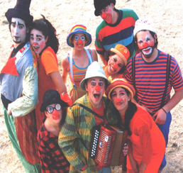 Os Colomba&iacute;&ntilde;os