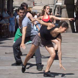 Cami&ntilde;os en danza